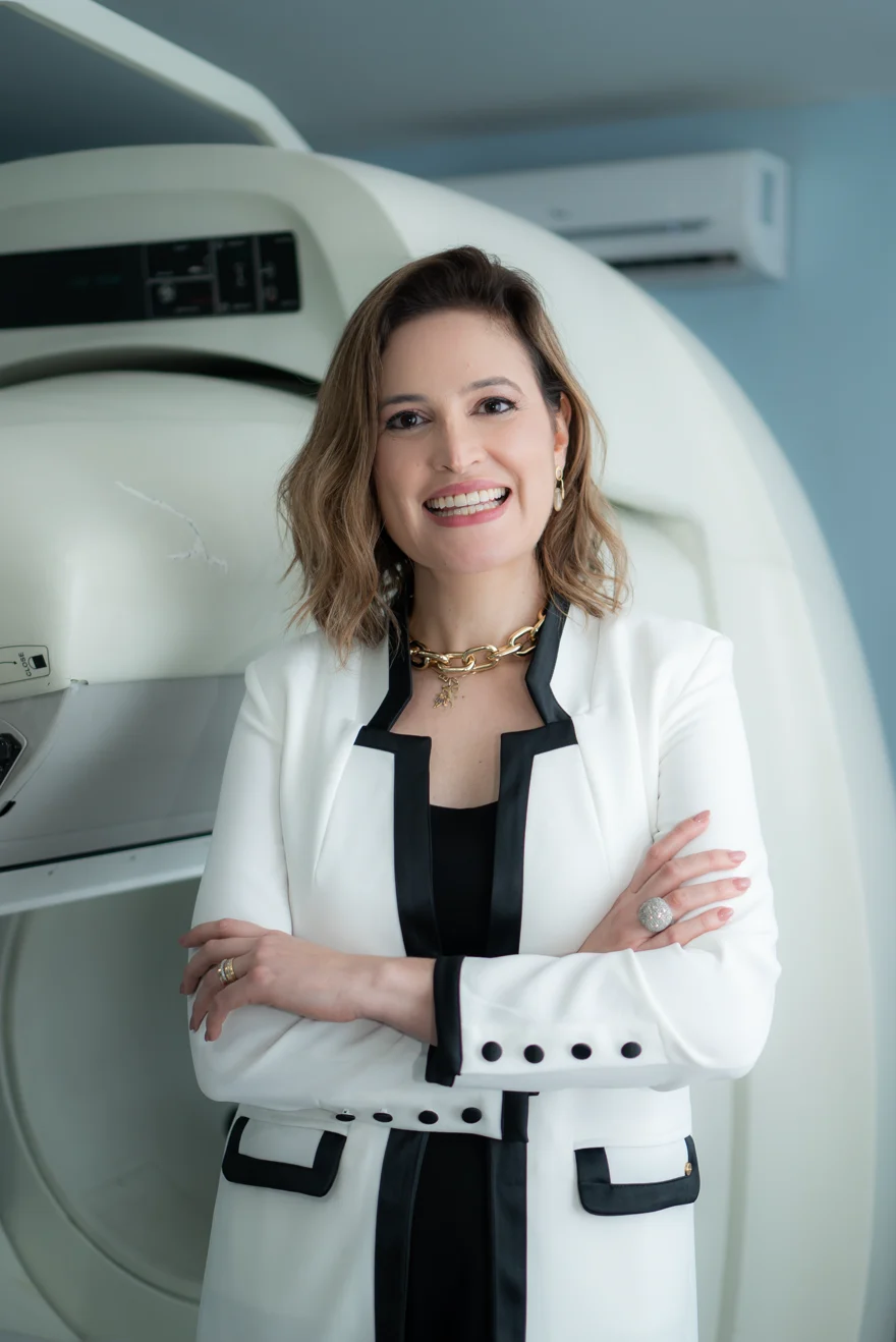 Dra. Juliana Romanato, médica radiologista, criadora do Protocolo IA para Médicos
